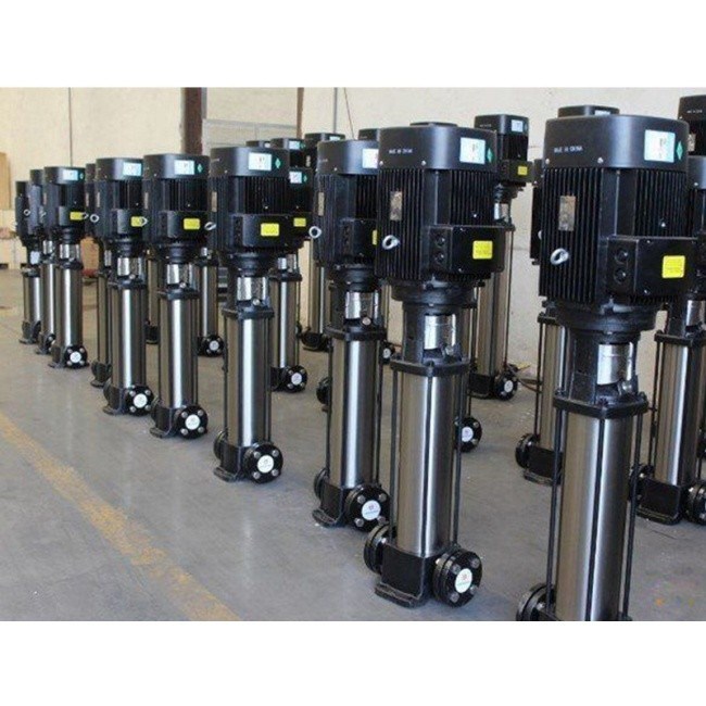 Тяжелый грузовой SS304 вертикальный многоступенчатый насос для промышленных нужд перемещения воды